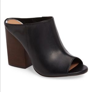 LINEA PAOLO Gabby Block Heel Mule Black US 10